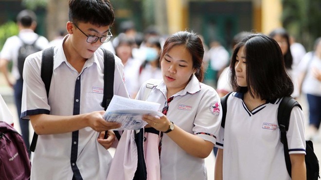 Các trường đại học không thể vì tuyển đủ chỉ tiêu mà hạ điểm sàn quá thấp. Ảnh minh họa. 