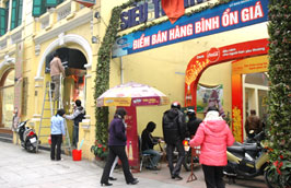 Tham gia chương trình bình ổn giá, doanh nghiệp sẽ phải bán các hàng hoá thuộc diện bình ổn thấp hơn giá thị trường khi có biến động khoảng 10%.