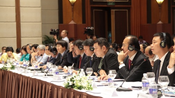 “Ba năm liền, doanh nghiệp Việt liên tục bị lép vế”