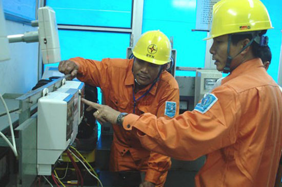 Trong 6 tháng qua, tổng điện năng sản xuất và nhập khẩu toàn hệ thống ước đạt 52,4 tỷ kWh, tăng 10,42% so với cùng kỳ năm 2010.