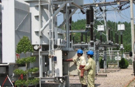 Trong nhiều tháng qua, sản lượng điện mua ngoài của EVN luôn cao hơn điện sản xuất.