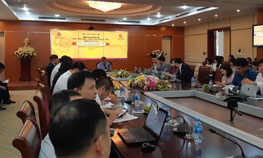 Bộ Thông tin và Truyền thông họp báo thông tin về Diễn đàn quốc gia phát triển doanh nghiệp công nghệ Việt Nam.