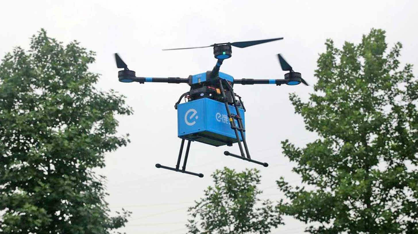 Máy bay không người lái của Ele.em.