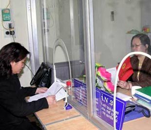 Việc cùng tồn tại hai hệ thống đăng ký trực tiếp quyền sử dụng đất và đăng ký quyền sở hữu nhà như trong thời gian qua đã gây khăn, bất tiện cho người dân.