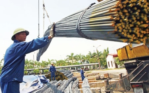 <span style="font-family: 'Times New Roman'; font-size: 15px;">Đến thời điểm tháng 11/2012, có trên 340 doanh nghiệp được gia hạn tiền sử dụng đất, với số tiền gần 2.470 tỷ đồng; khoảng 3.610 doanh nghiệp được giảm 50% tiền thuê đất trong năm 2012...</span>