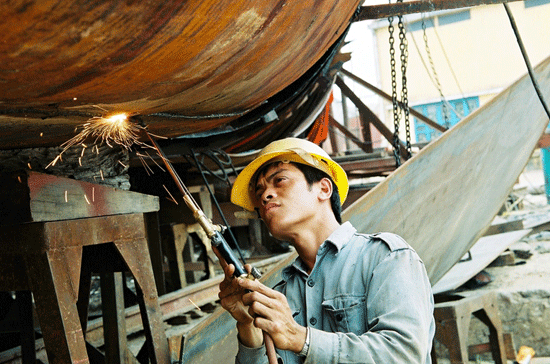 “Hiến kế” ổn định kinh tế vĩ mô trung, dài hạn