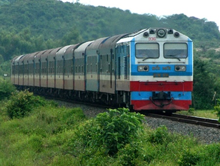 Trực ban ngủ quên khiến hai đoàn tàu suýt tông nhau ở Bình Thuận - Ảnh minh hoạ.
