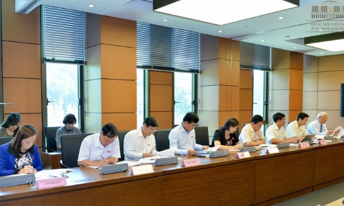 Tái cơ cấu: Bộ trưởng 