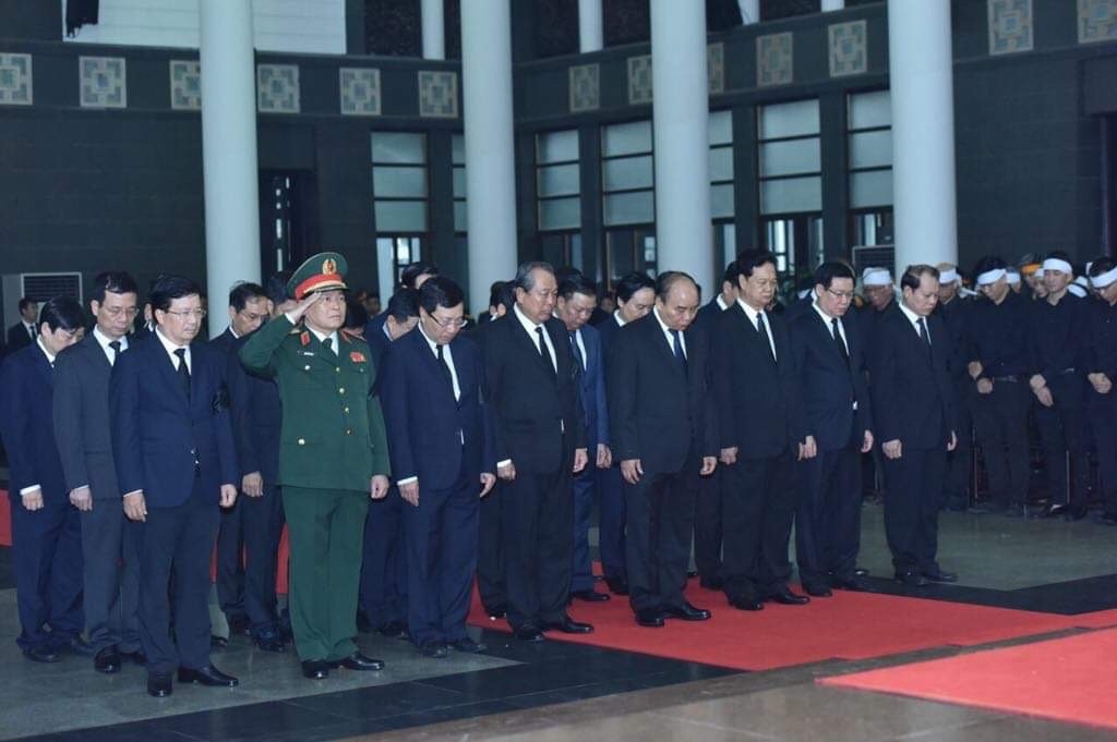 Lễ viếng nguyên Chủ tịch nước Lê Đức Anh - Ảnh 4.