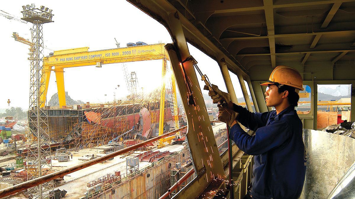 Doanh nghiệp nhà nước sẽ phải hoạt động theo cơ chế thị trường, không được độc quyền 