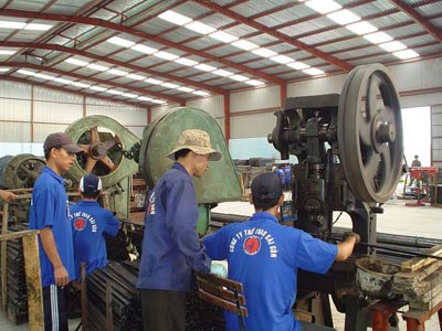 4 tháng đầu năm, số doanh nghiệp thành lập mới với số giải thể xấp xỉ bằng nhau.