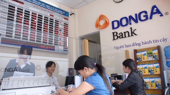 Một phòng giao dịch Ngân hàng Đông Á.