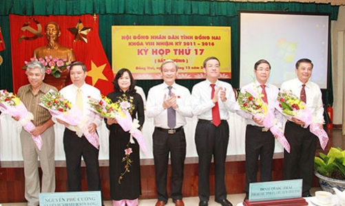 Nhiều tỉnh tiếp tục có lãnh đạo mới