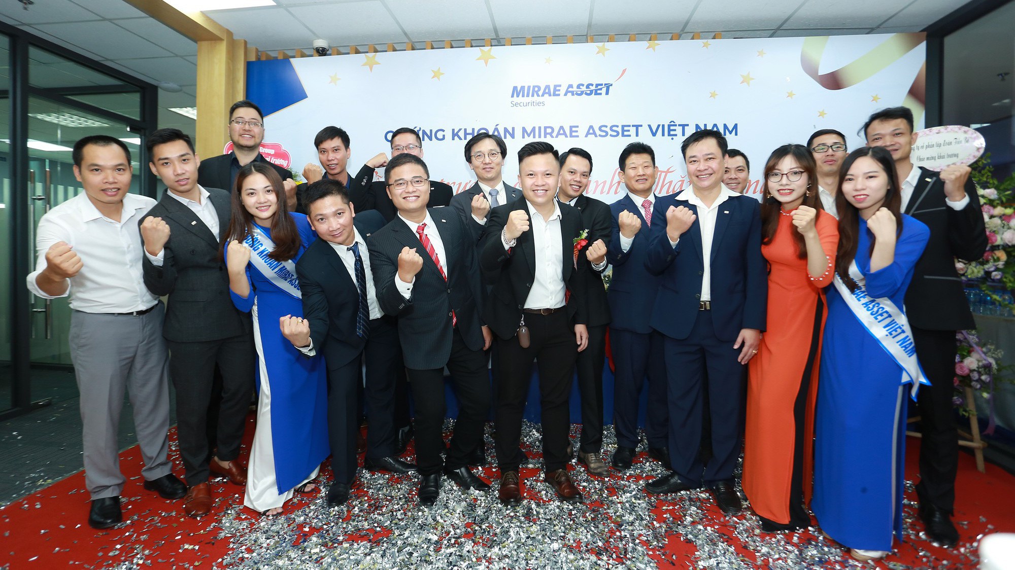 Đội ngũ chứng khoán Mirae Asset Việt Nam - chi nhánh Thăng Long