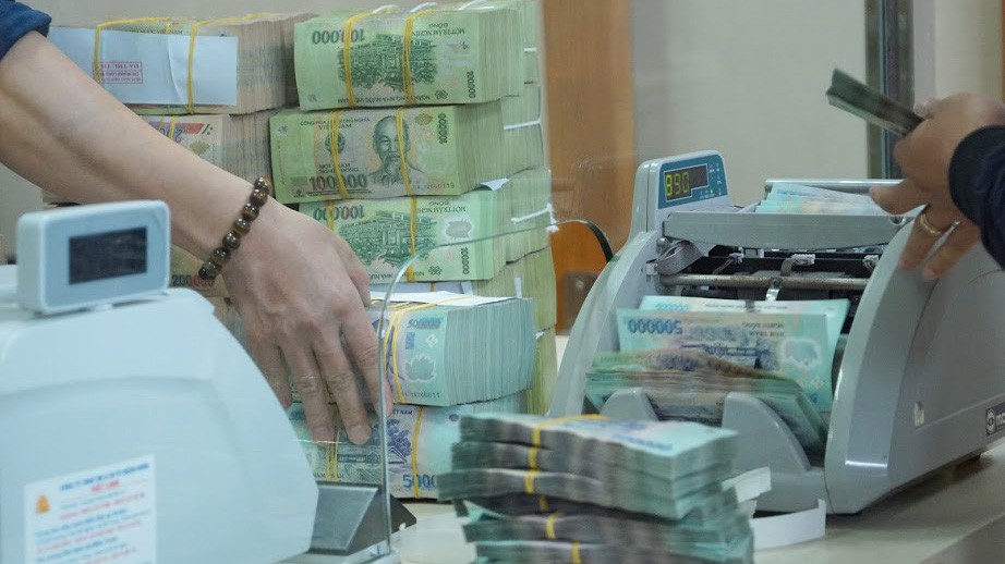 Vừa qua, Ngân hàng Nhà nước bất ngờ giảm lãi suất tín phiếu kỳ hạn 7 ngày.