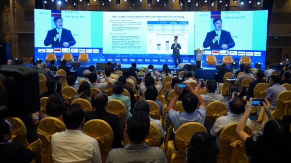 “Chúng ta có thể nghĩ đến kịch bản kinh tế lạc quan trong năm 2021”