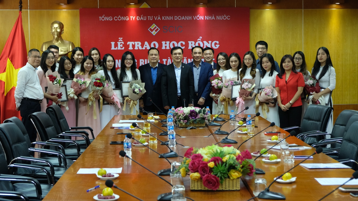 Việc lựa chọn các sinh viên để trao học bổng được SCIC được thực hiện qua quy trình tuyển chọn hồ sơ, xét duyệt, phỏng vấn trực tiếp. 