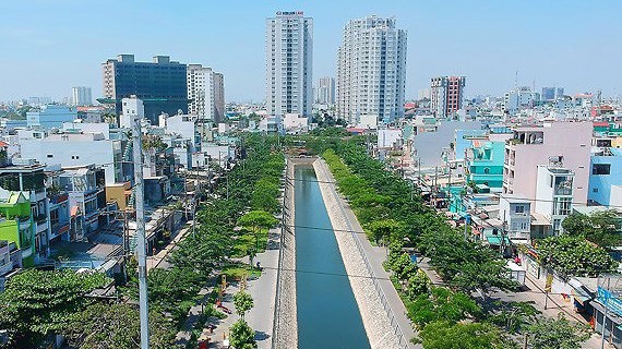 Dự án Khu du lịch sinh thái Sông Đà - Ngọc Vừng do Sudico làm chủ đầu tư chậm tiến độ 15 năm.