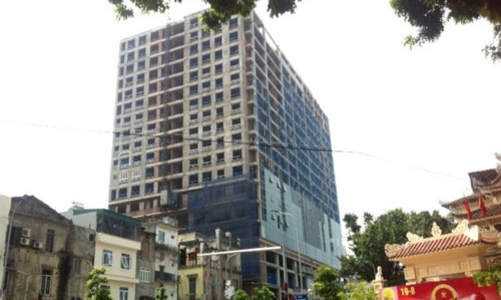 Vụ 8B Lê Trực: Phạt 100 triệu đồng, đình chỉ dự án