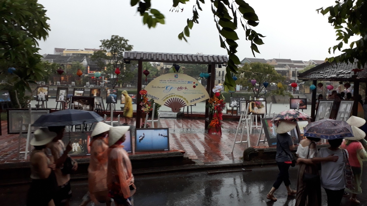 Mỗi năm, Việt Nam phải đào tạo thêm 25.000 lao động mới.