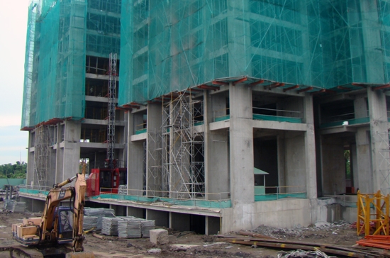 Lòng tin của khách hàng đối với tiến độ dự án và năng lực của chủ đầu tư đang có xu hướng ngày càng xấu đi - Ảnh minh họa.