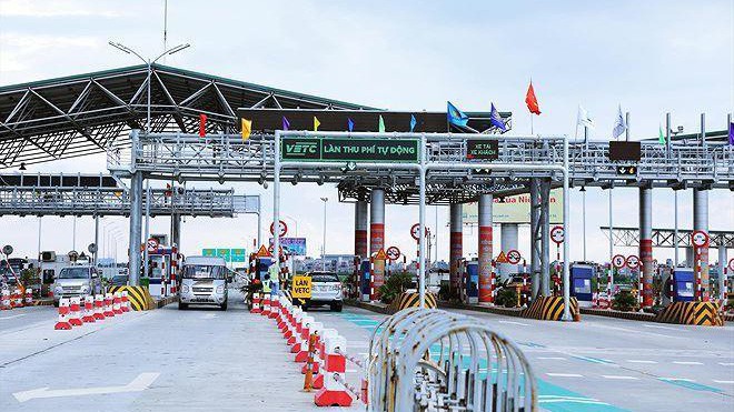 Bộ Giao thông buộc 4 dự án BOT tạm dừng thu phí.