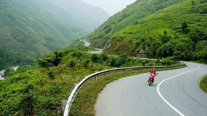 Thời gian và hành trình từ thành phố Lào Cai lên Sapa sắp được rút ngắn đáng kể.