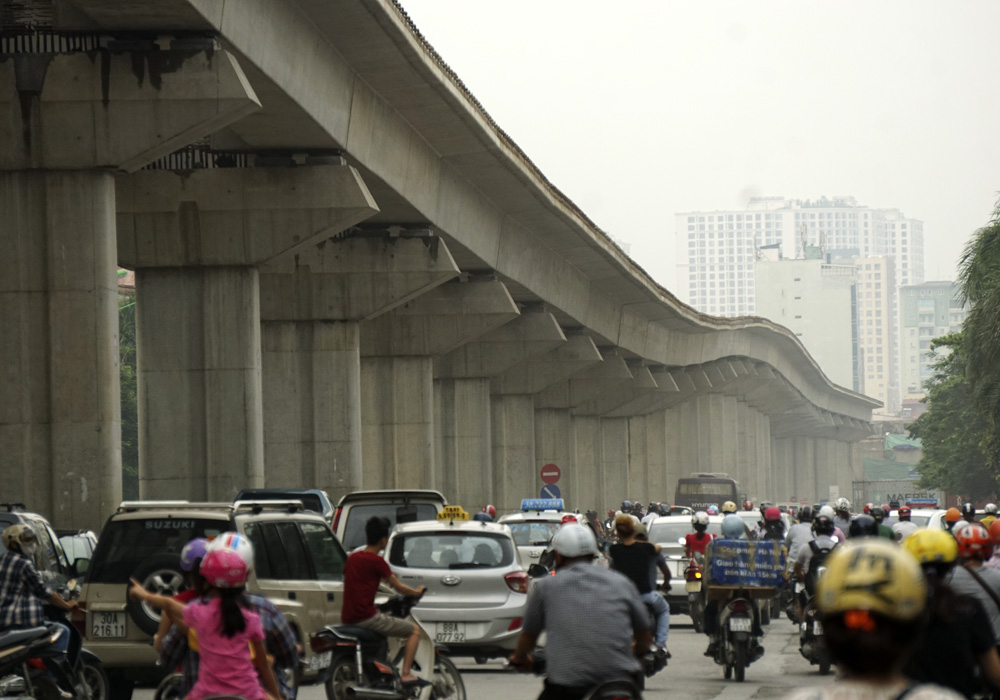 Tuyến đường sắt đô thị Cát Linh - Hà Đông dự kiến đưa vào vận hành thử cuối năm 2017, khai thác vào cuối quý 2/2018. <br>