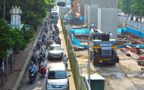 Tuyến đường sắt đô thị Nhổn - Ga Hà Nội dài hơn 12 km, trong đó có 4 km chạy ngầm qua các tuyến phố.<br>
