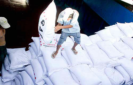 Trong trường hợp Việt Nam điều chỉnh thay đổi phương thức từ phân bổ sang đấu thầu hạn ngạch thì nhất thiết phải đàm phán lại với các nước thành viên WTO. 