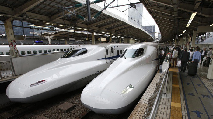 Bộ Giao thông Vận tải kiến nghị tổng mức đầu tư cho Dự án đường sắt tốc độ cao trên trục Bắc - Nam là 1.344.459 tỷ đồng (gồm vốn nhà nước 1.075.567 tỷ đồng, chiếm 80%; vốn tư nhân 268.892 tỷ đồng, chiếm 20%) - Ảnh minh họa.