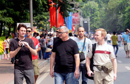 Từ đầu năm đến nay, khách đến Việt Nam với mục đích du lịch, nghỉ dưỡng đạt trên 2,6 triệu lượt người, tăng 10,9%.