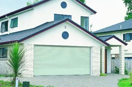 Một sản phẩm cửa cuốn của Austdoor.