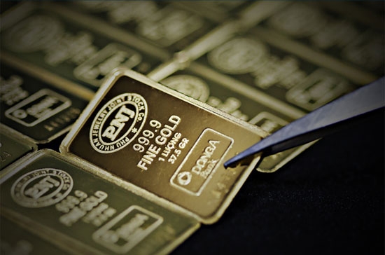  Trong mấy phiên giao dịch gần đây, giá vàng di chuyển trong biên độ hẹp khi cuộc khủng hoảng chính trị tại Ai Cập tạm lắng.