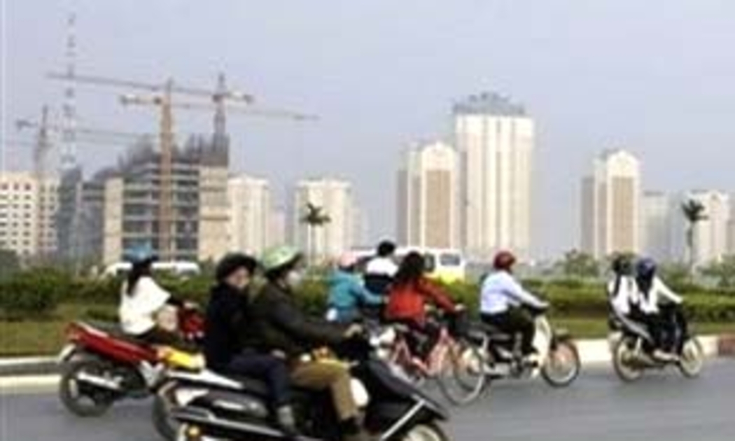Thời gian vừa qua, luồng đầu tư trên thị trường bất động sản tập trung quá cao vào khu vực nhà ở giá cao, đầu cơ và sốt giá nhà đất liên tục xẩy ra - Ảnh: Reuters.