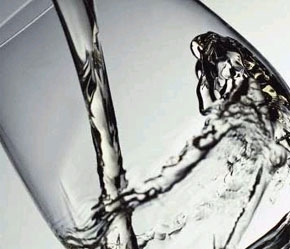 Trong 7 năm liền, ngành giải khát của Nga đạt tốc độ tăng trưởng 8-10%, cao gấp đôi mức tăng trưởng công nghiệp chung 4% của cả nước.