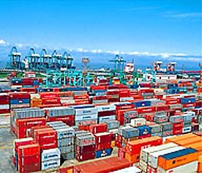 Năm 2006, giá trị xuất khẩu của Trung Quốc vào 25 nước EU đã tăng 21% so với năm 2005, lên 191,5 tỷ Euro.