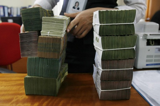 Từ đầu năm đến nay, Ngân hàng Nhà nước không ít lần nhắc nhở các ngân hàng phải đúng hạn tăng vốn pháp định.