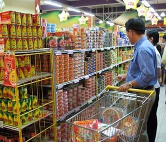 Chỉ có 10% hàng hóa bán lẻ đến tay người tiêu dùng trong nước qua hệ thống phân phối hiện đại.