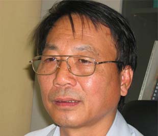 "Chương trình xây dựng luật của Quốc hội khóa XII đề ra là phải thông qua Luật quản lý giá vào năm 2011".