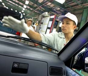Công nghiệp và xây dựng thu hút được nhiều vốn FDI nhất trong thời gian qua - Ảnh: Việt Tuấn.