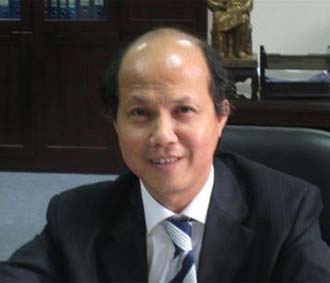 "Chúng tôi cũng đang đề xuất một chương trình rất lớn, hàng tỷ đô la Mỹ để đầu tư vào chương trình nhà ở cho người có thu nhập thấp."