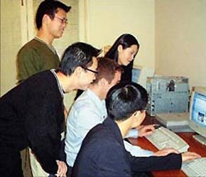 "Việc tuyển nhân sự ở Việt Nam đang ngày càng trở nên khó khăn hơn."