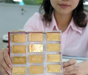 Nhiều người thua lỗ khi giá vàng tăng.