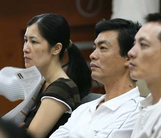 Tỷ giá ổn định sẽ tạo cơ sở để doanh nghiệp ổn định kế hoạch sản xuất kinh doanh, đặc biệt là với các doanh nghiệp nhập khẩu. Với nhà đầu tư, đó cũng là cơ sở để tránh những xáo trộn tâm lý và nguồn tiền - Ảnh: Mạnh Thắng.