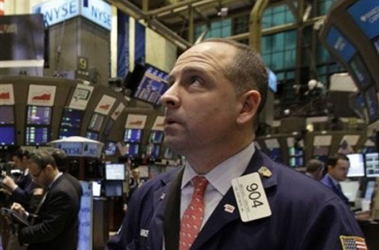 Dow Jones mất điểm vào phút chót - Ảnh: AP.