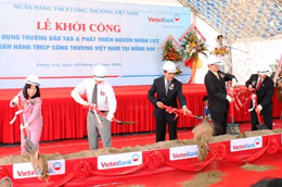Lễ khởi công xây dựng Trường Đào tạo và Phát triển nguồn nhân lực ngân hàng của Vietinbank tại Biên Hòa.