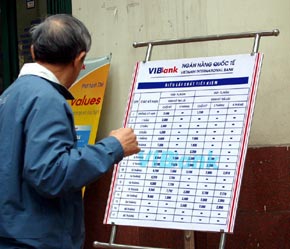 Nhu cầu thành lập các ngân hàng thương mại cổ phần là phù hợp với xu thế hiện nay.