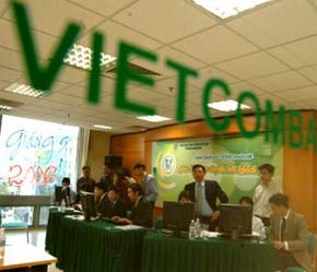 Vietcombank được cổ phần hóa theo Quyết định của Thủ tướng Chính phủ số 230/2005/QĐ-TTg ngày 21/9/2005.