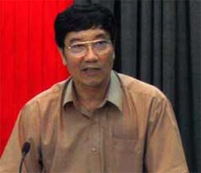 "Chúng tôi cũng yêu cầu tổng công ty xăng dầu giảm chi phí quản lý, ít nhất là 5%, bỏ dần tâm lý ỷ lại vào việc bù lỗ của nhà nước".